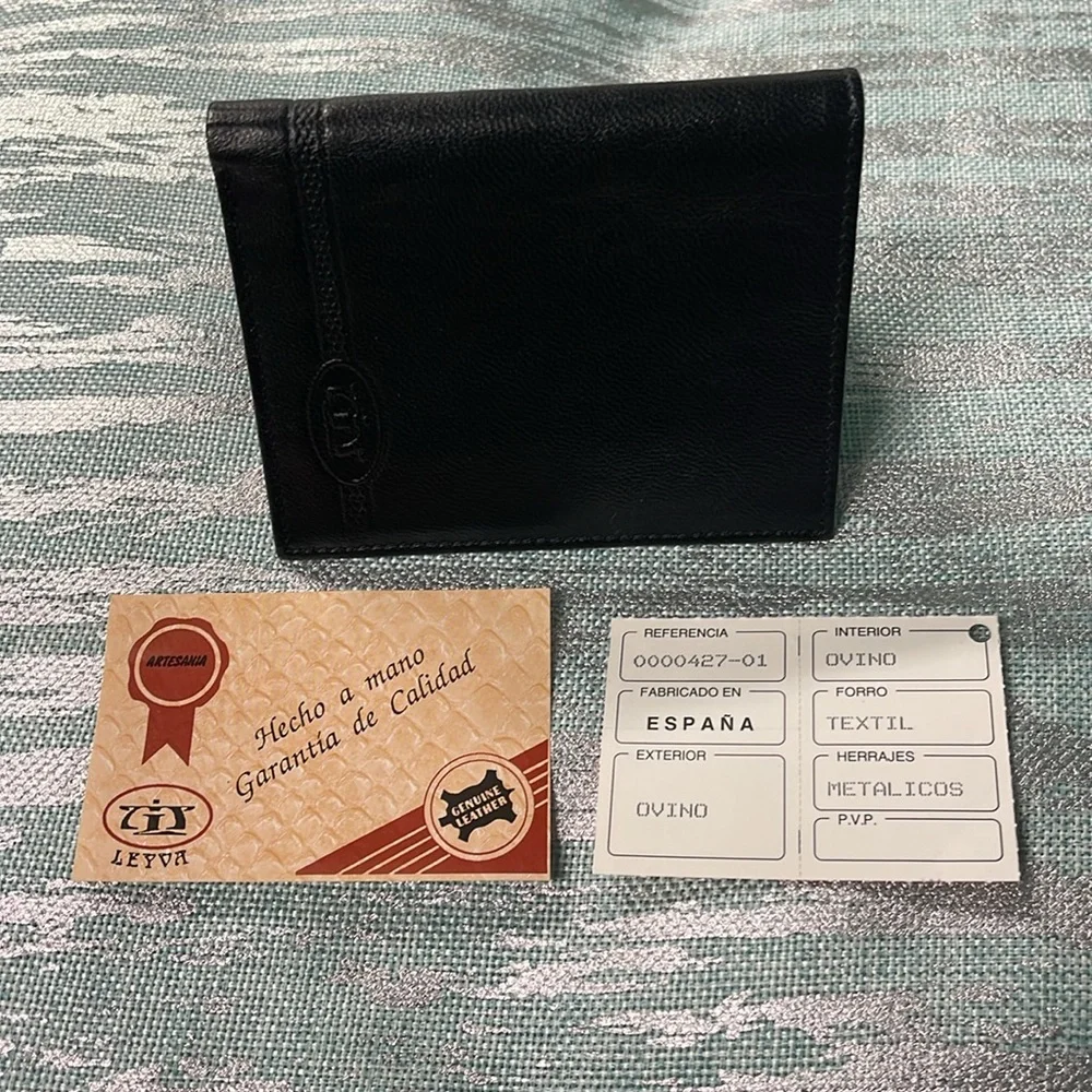 BNWT BIFOLD BLACK BUTTERY SOFT LEATHER WALLET MADE AND PURCHASED IN SPAIN